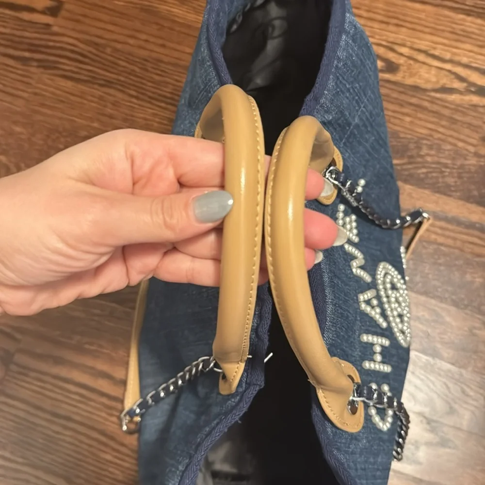 Blue and Tan Tote Bag - Picture 4 of 5
